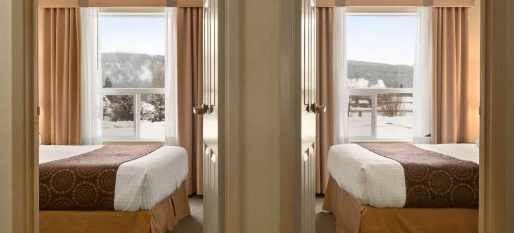 黄金市华美达酒店(Ramada Limited Golden)图片