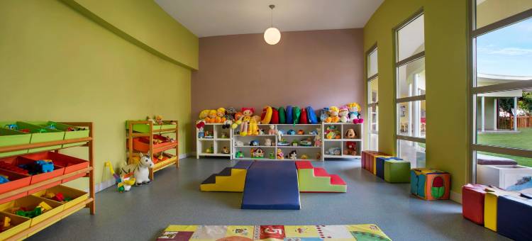 拉拉巴鲁特精选-超全包(Lara Barut Collection - All Inclusive)图片