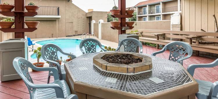 近赫斯特城堡凯艺酒店(Quality Inn Near Hearst Castle)图片