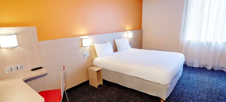 克莱蒙费朗中心凯里亚德生态酒店(Kyriad Eco Clermont Ferrand Centre)图片