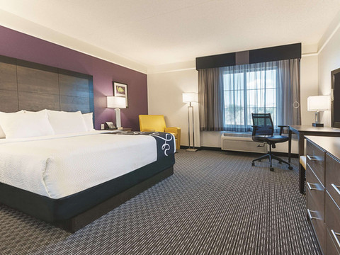 大章克申拉昆塔温德姆套房酒店