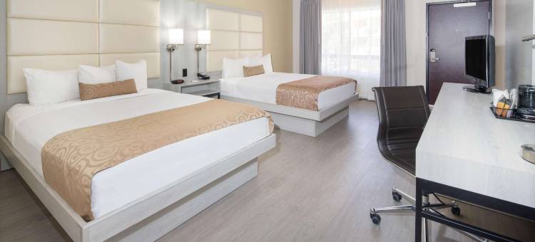 温德姆华美达伯班克机场酒店(Ramada by Wyndham Burbank Airport)图片