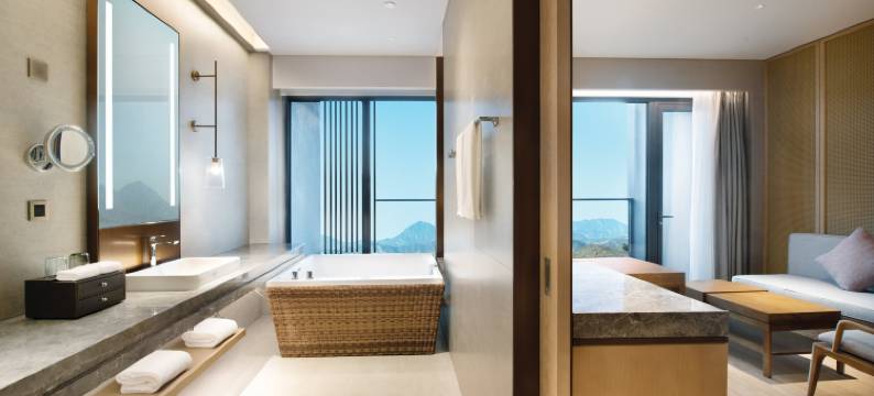 遵化金融街古泉皇冠假日酒店图片