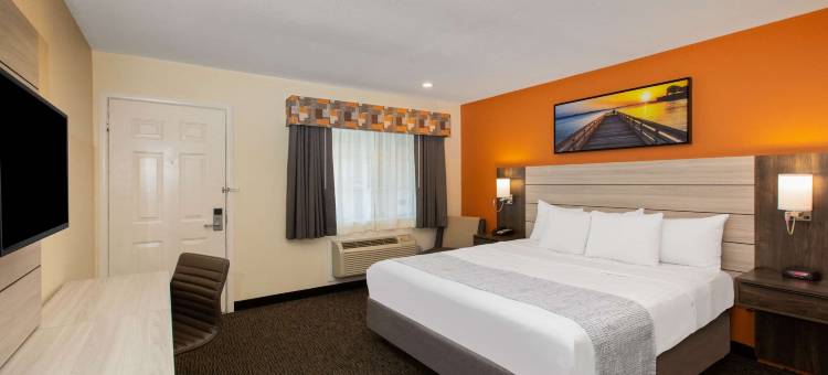 蒙特利渔人码头水族馆戴斯酒店(Days Inn by Wyndham Monterey-Fisherman's Wharf Aquarium)图片