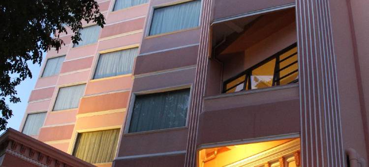 麦加勒斯塔里酒店(Hotel Mega Lestari)图片