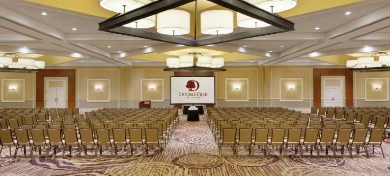 萨默塞特希尔顿逸林酒店&会议中心(DoubleTree by Hilton Somerset Hotel and Conference Center)图片