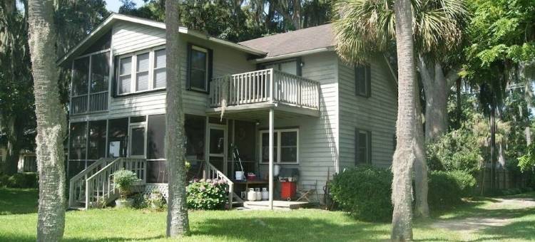 查查溪河之家度假屋 4 号最佳住宿 1 号酒店(Chechessee River House Holiday Home 4 BestStayz.1)图片