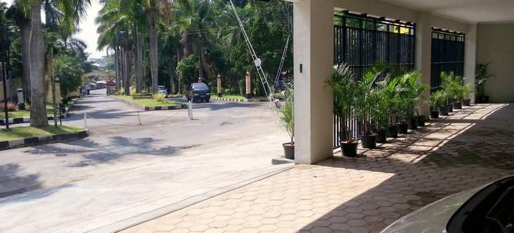 布吉特迪恩德帕拉贡旅馆(D'Paragon Bukit Dieng)图片