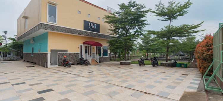 帕隆茂物桑斯度假村(Sans Resort Parung Bogor)图片