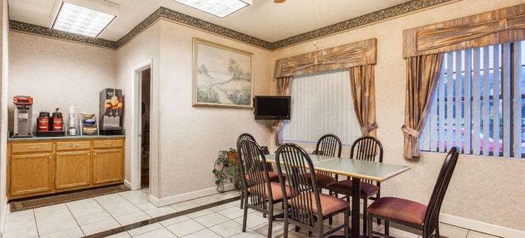 亚祖城戴斯酒店(Days Inn by Wyndham Yazoo City)图片