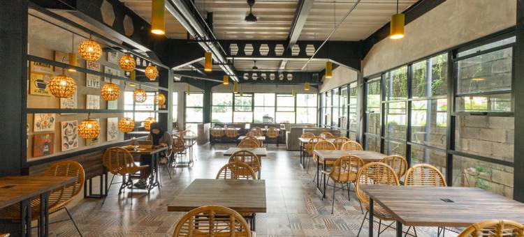 SUMMERVILLE HOTEL MAJALENGKA图片