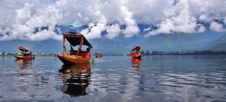 奥玛斯鲁比游艇船屋(Houseboat Omars Ruby Yacht)图片