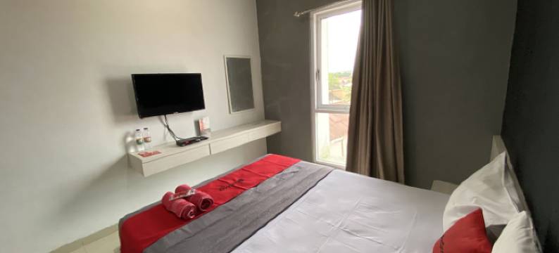 红多兹酒店-近RSUD马格诺普尔沃克托3号(RedDoorz Near Rsud Margono Purwokerto 3)图片