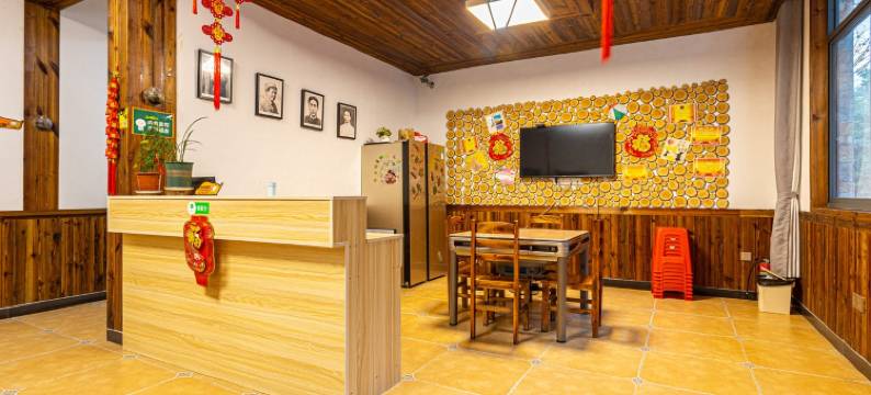 井冈山风景区井格民宿(中信隧道分店)图片