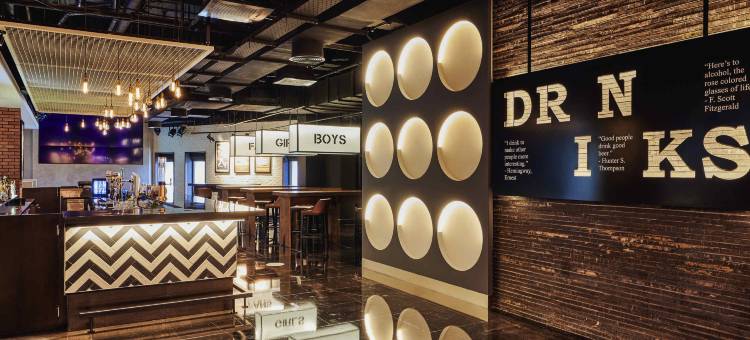 迪拜河市中心铂尔曼酒店(Pullman Dubai Creek City Centre)图片