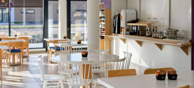 贝桑松雅嘉娜市酒店(Hôtel Akena Besancon)图片