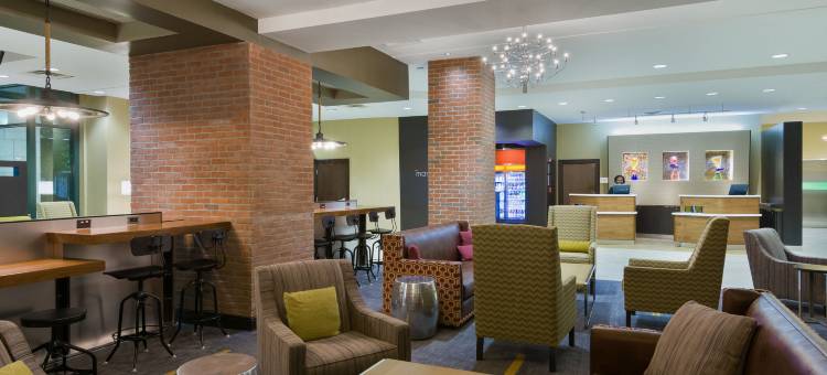 小石城市中心万怡酒店(Courtyard Little Rock Downtown)图片