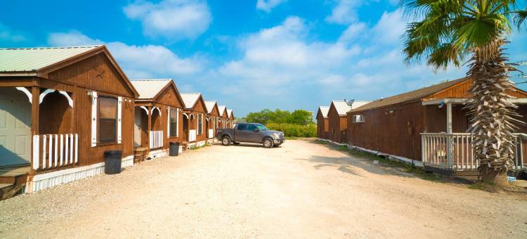 Grand Eagle Ford Lodge & RV Park图片