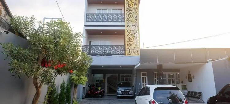 克拉登火车站附近瑞德多兹酒店(RedDoorz at Hotel Putra Perdana Klaten)图片