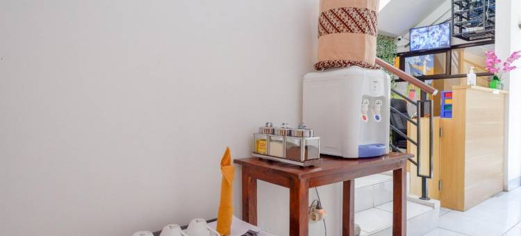 阿凡迪·盖贾扬附近的红门兹 2(RedDoorz Near Affandi Gejayan 2)图片