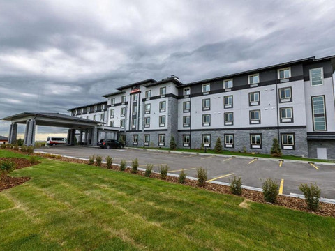 卡尔加里北城贝斯特韦斯特行政公寓酒店