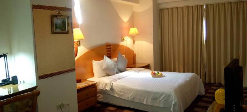 新竹柏克莱大饭店-中正店图片