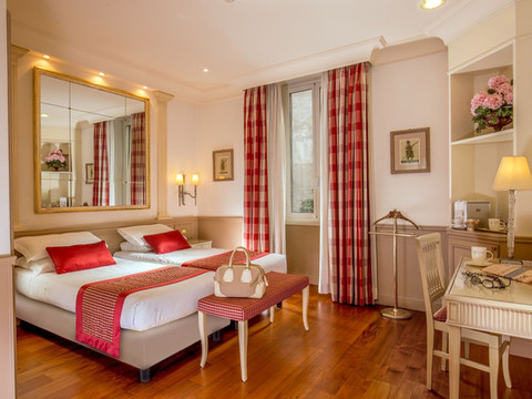 格洛里别墅酒店