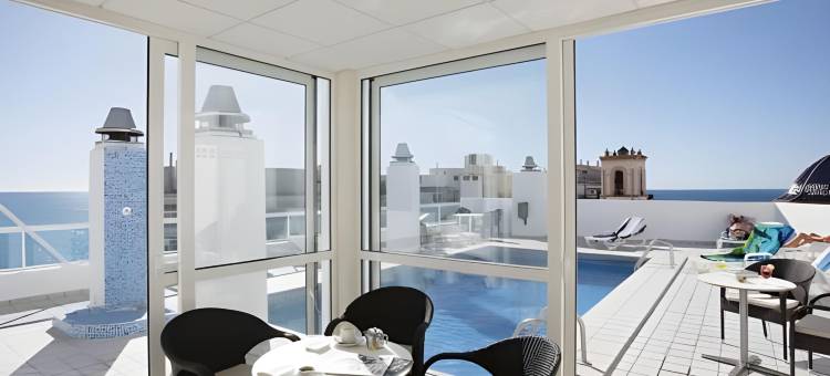 马尔中心酒店(Limehome Benidorm Calle Mayor)图片