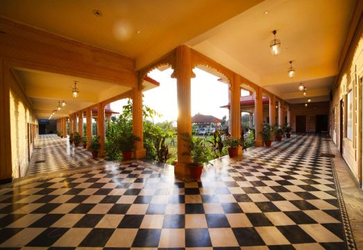 Jai Niwas Palace Hotel Overview
