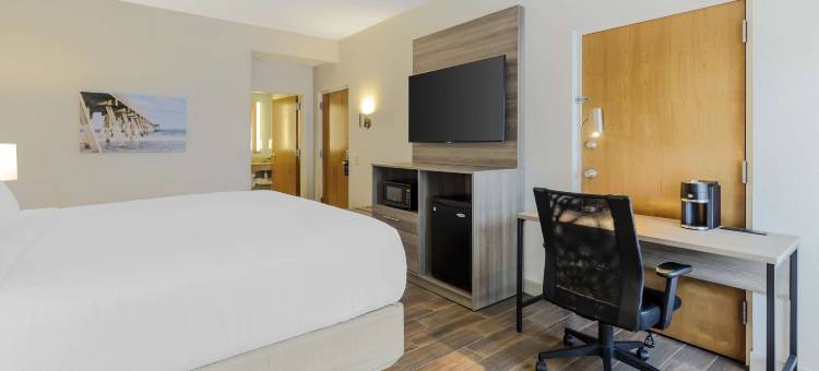 大学贝斯特韦斯特优质酒店(Best Western Plus Wilmington/Wrightsville Beach)图片