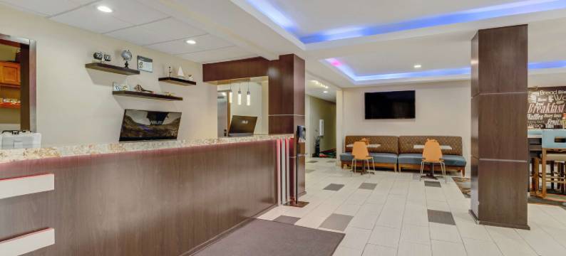 贝斯特韦斯特SureStay Plus奥瓦索塔尔萨北部酒店(SureStay Plus Hotel by Best Western Owasso Tulsa North)图片