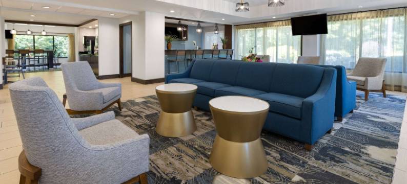 拉格朗日I-85拉昆塔温德姆套房酒店酒(La Quinta Inn & Suites by Wyndham LaGrange / I-85)图片