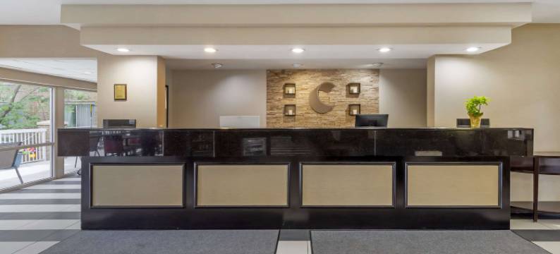 里奇伍德农场舒适套房酒店(Comfort Suites Inn at Ridgewood Farm)图片