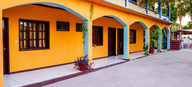 OYO酒店Miramar，洛雷托(OYO Hotel Miramar, Loreto)图片