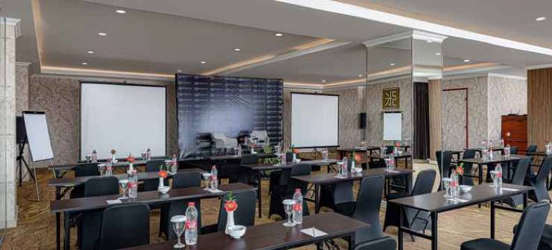 戈尔德维特尔酒店(Goldvitel Hotel Surabaya)图片
