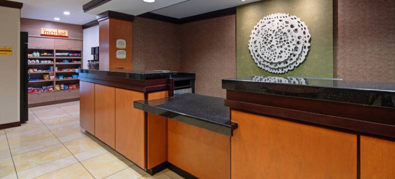 布雷默顿万枫酒店(Fairfield Inn & Suites Seattle Bremerton)图片