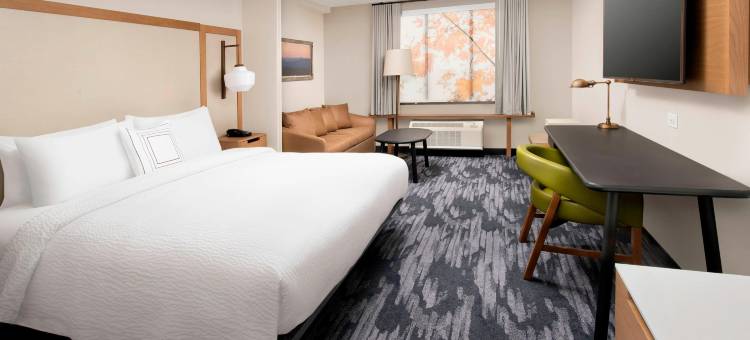 万枫酒店及套房亚历山德里亚西区/马克中心(Fairfield Inn & Suites Alexandria West/Mark Center)图片