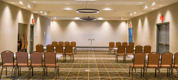 洲际酒店集团费耶特维尔西-布拉格堡地区假日酒店及套房(Holiday Inn & Suites Fayetteville W-Fort Bragg Area)图片