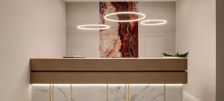 温德姆华美达布加勒斯特奥托佩尼机场酒店(Ramada by Wyndham Bucharest Otopeni Airport)图片