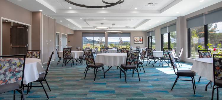 雷湾希尔顿惠庭酒店(Home2 Suites by Hilton Thunder Bay)图片