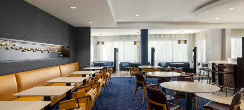 威尔克斯巴里竞技场万怡酒店(Courtyard Wilkes-Barre Arena)图片