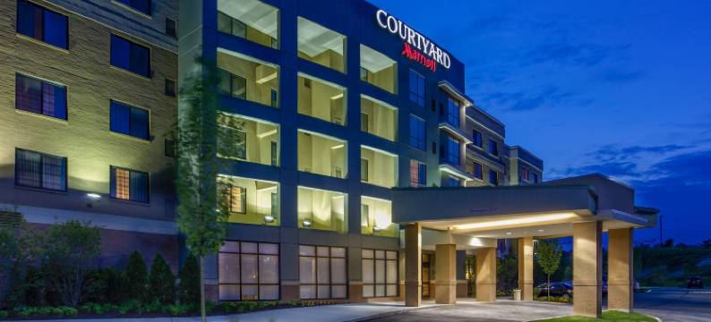 匹兹堡北/蔓越莓乡伍德万怡酒店(Courtyard Pittsburgh North/Cranberry Woods)图片