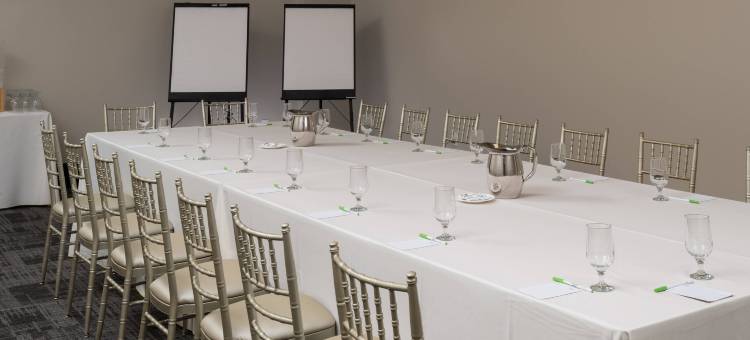 乔治湖万怡酒店(Courtyard Lake George)图片