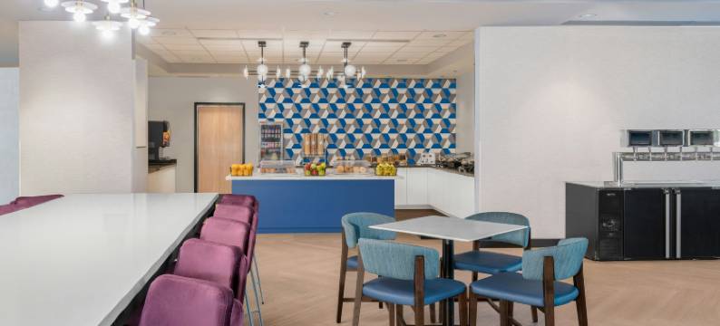 罗福万豪国际万枫酒店及套房(Fairfield by Marriott Inn & Suites Norfolk)图片