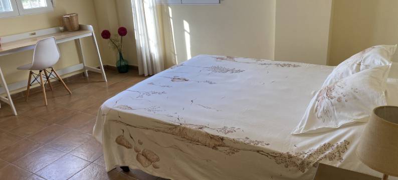 Complete, Spacious House, with Pool and Surrounded by Nature图片