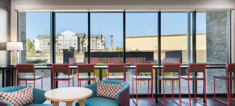 希尔顿逸家酒店埃尔森特罗(Home2 Suites by Hilton El Centro)图片