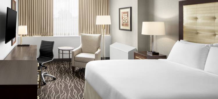 希尔顿堪萨斯城机场酒店(Hilton Kansas City Airport)图片