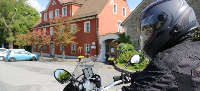 兰迪戴尔埃伯瑞奇特塔特维尔德酒店(Landidyll Hotel Erbgericht Tautewalde)图片