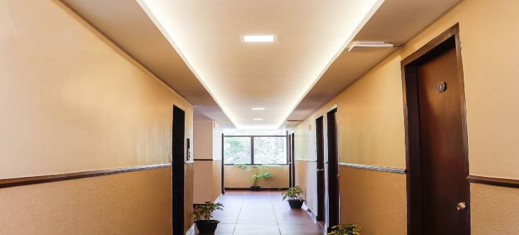 维纳亚加蒂鲁珀酒店(Hotel Vinayaga Tirupur)图片