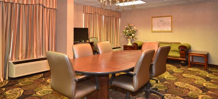 希尔顿欢朋酒店-南山(Hampton Inn South Hill)图片